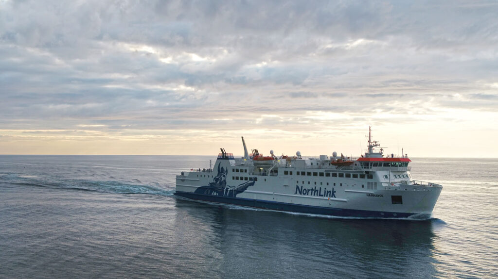 MV Hamnavoe at sea, sailing to Orkney