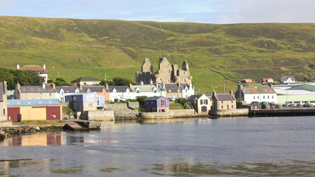 Scalloway Castle and Scalloway waterfront